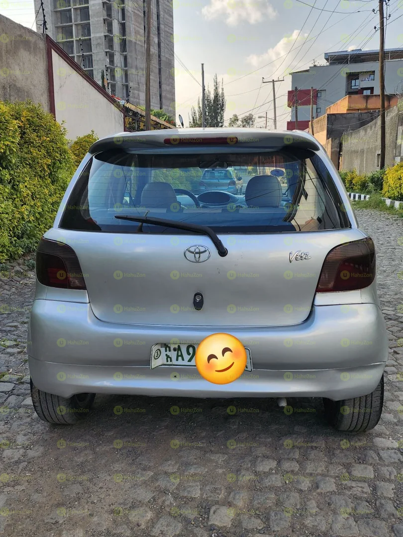 2001 Model-Toyota Vitz