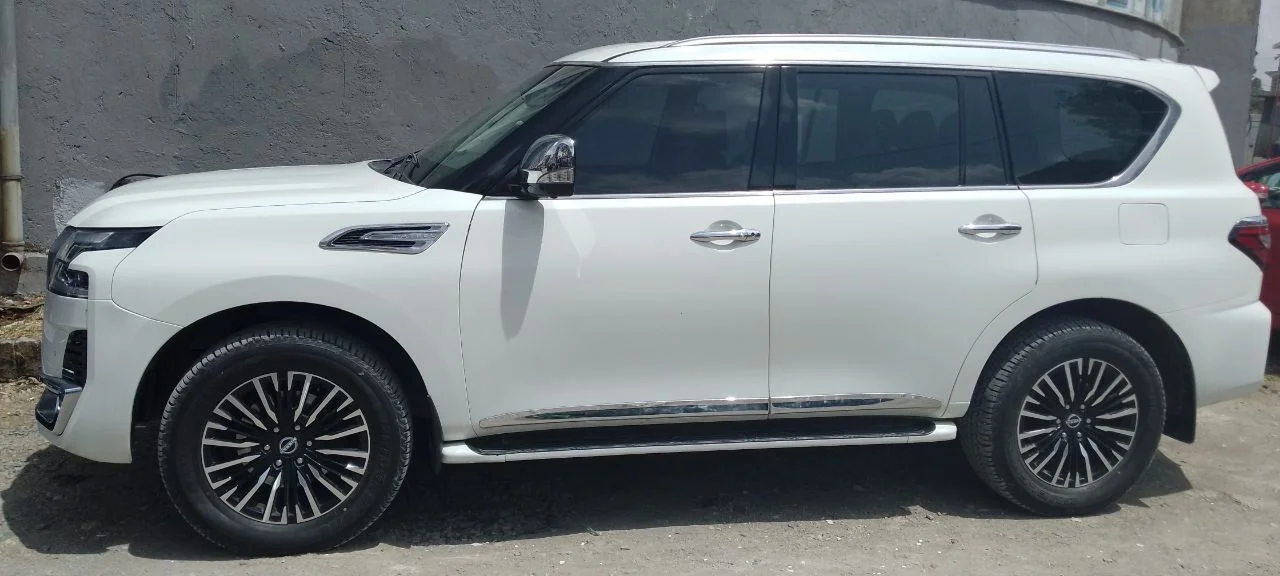 2016 Model-Nissan Patrol Platinum
