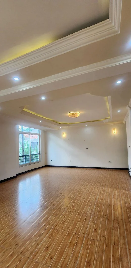 105 ካሬ የሚሸጥ G+2 ቤት በአልታድ