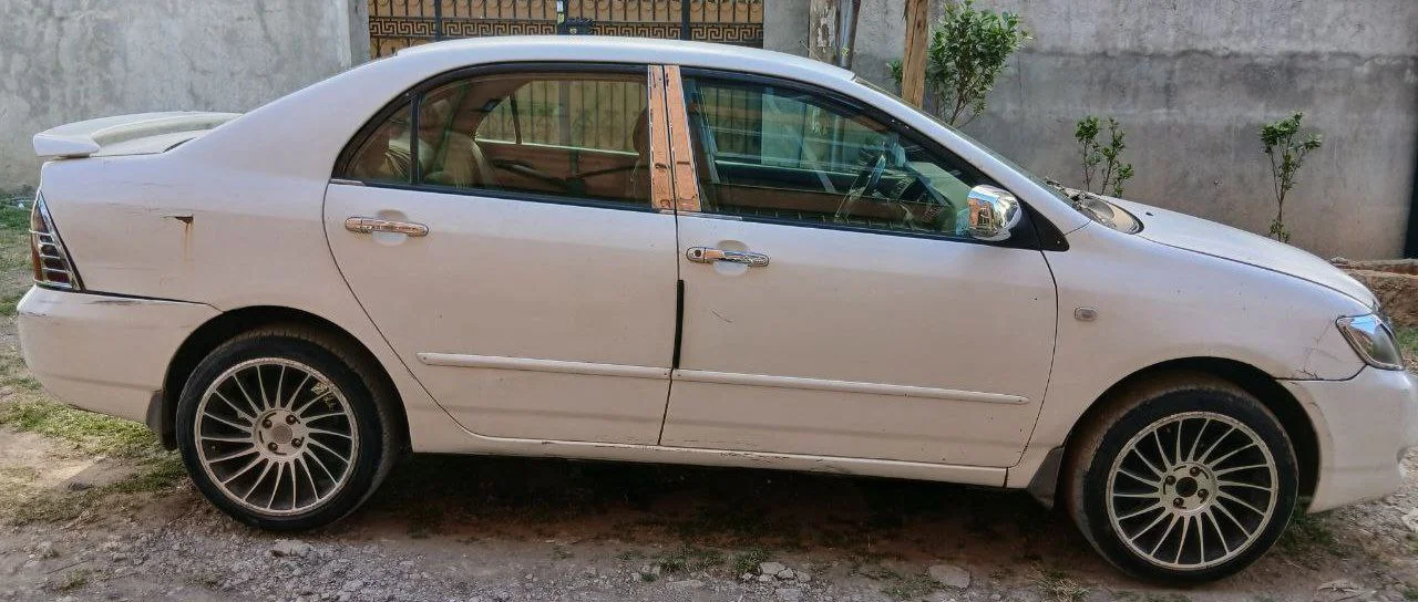 2006 Model-Toyota Corolla