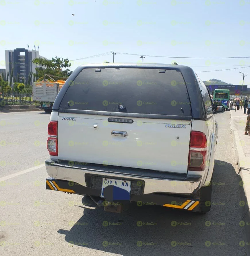 2012 Model-Toyota Hilux