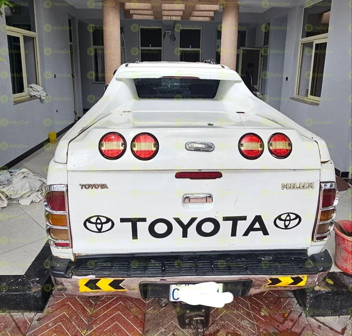 2008 Model-Toyota Hilux Extra Cup