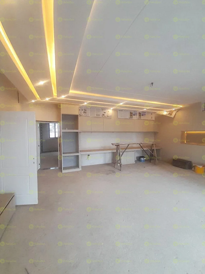 400 ካሬ የሚሸጥ G+3 ቤት በመገናኛ