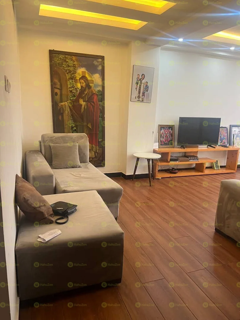 161 ካሬ የሚሸጥ አፓርትመንት በአያት