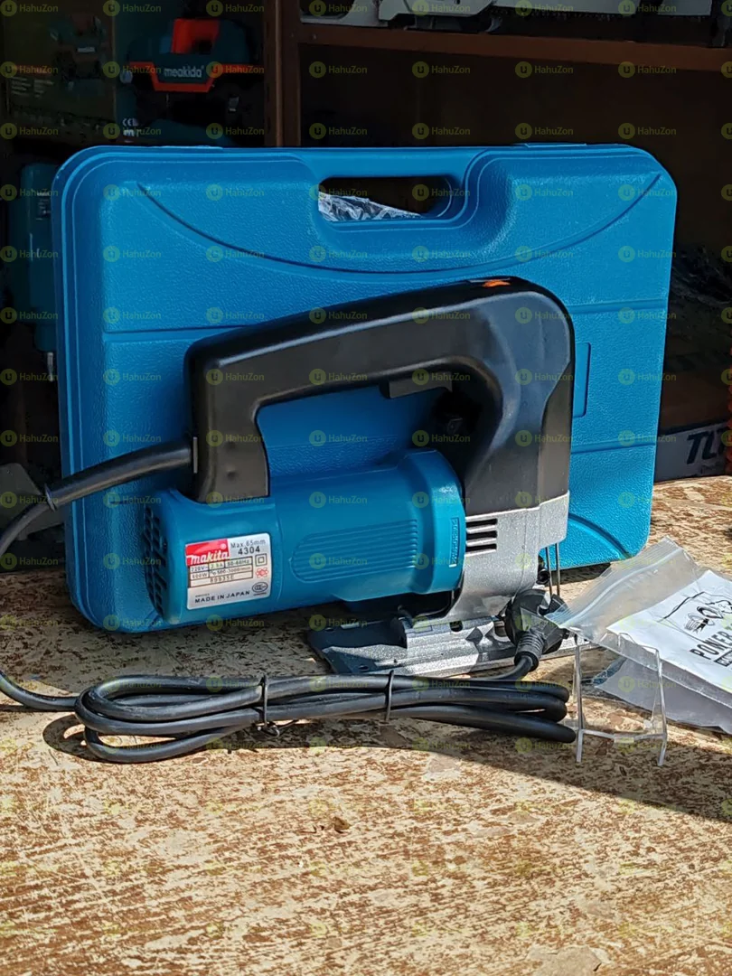 Makita JXso 600w