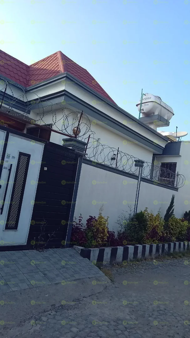 105 ካሬ የሚሸጥ ቪላ ቤት በሰሚት