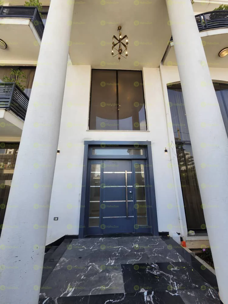 300 ካሬ የሚሸጥ G+2 በአያት