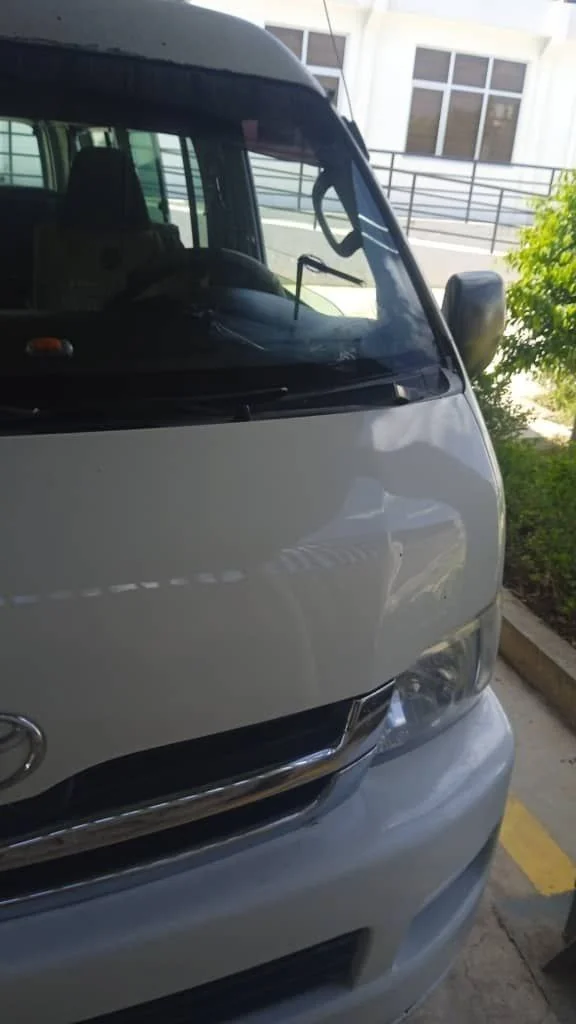 2010 Model-Toyota Highroof