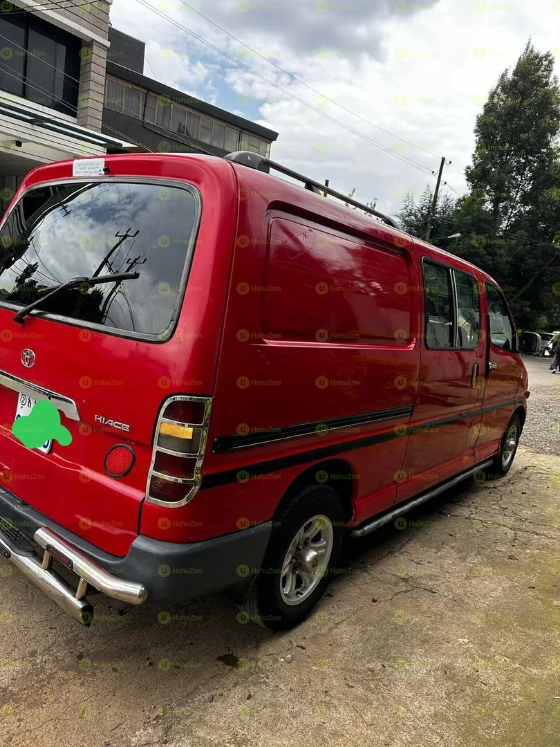 2006 Model-Toyota Dolphin