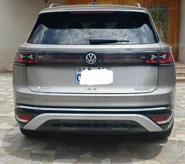 2024 Model-Volkswagen ID6 Crozz Pro