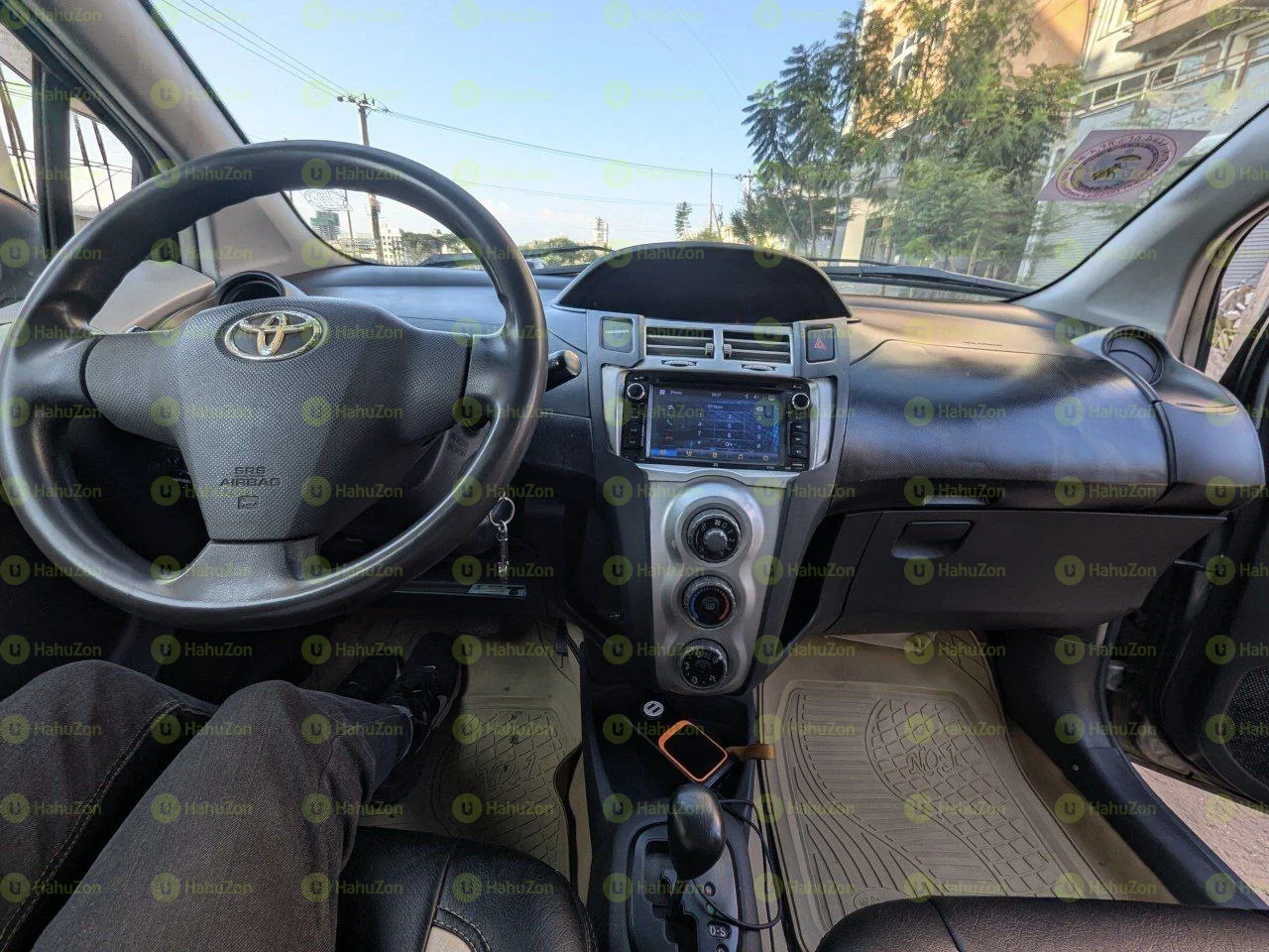 2009 Model-Toyota Yaris Compact