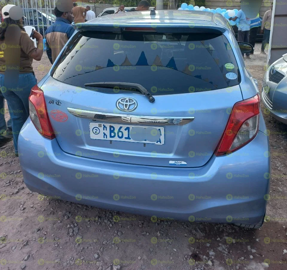 2013 Model-Toyota Yaris Compact