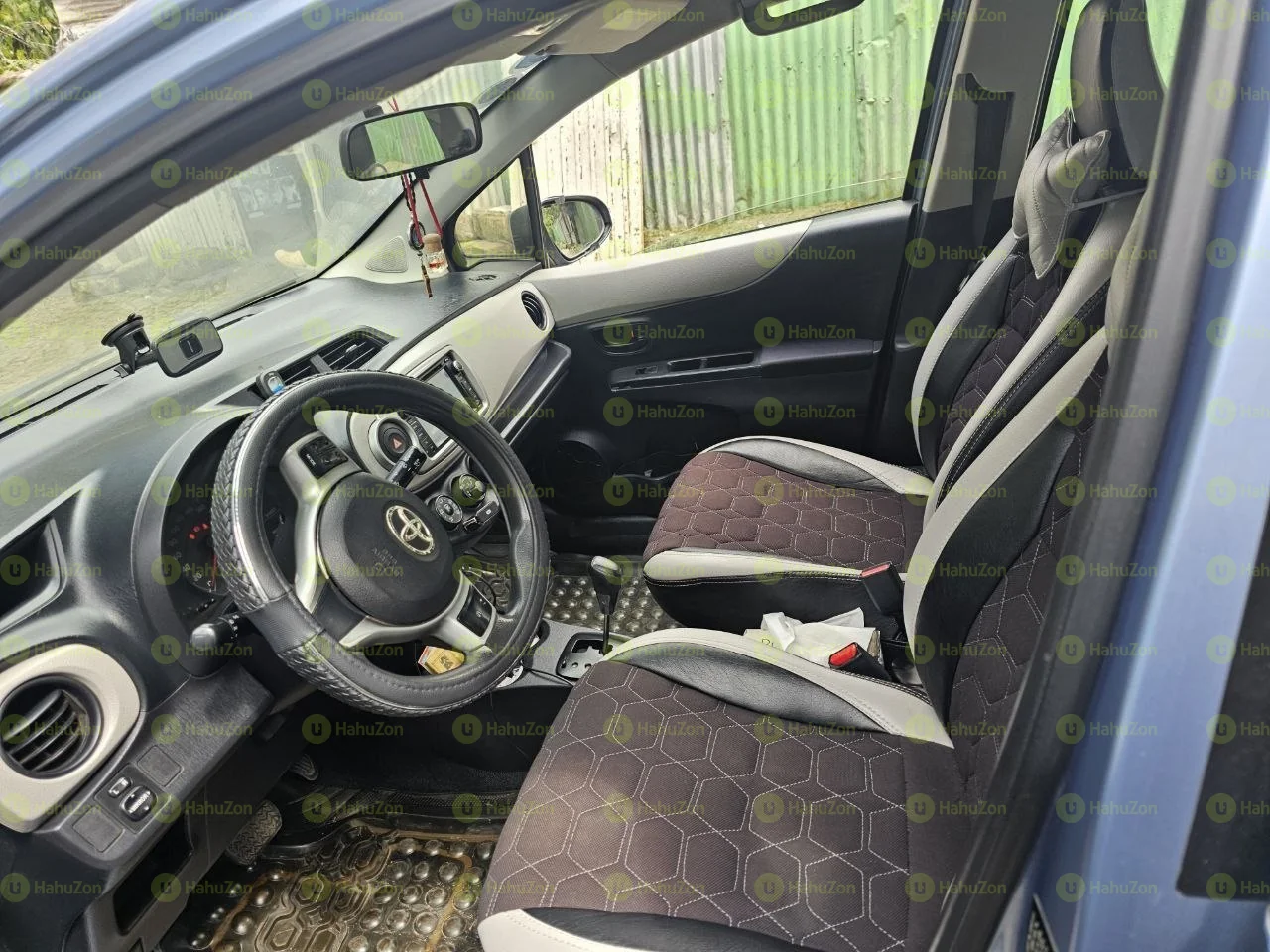 2012 Model-Toyota Yaris Compact