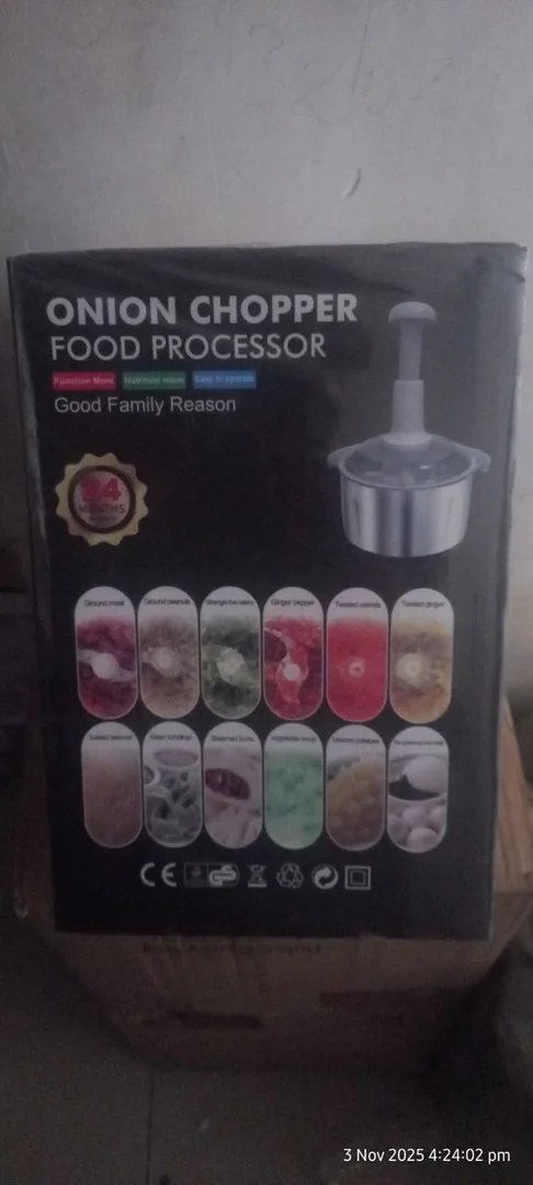 4 ሊትር  የሽንኩርትና  የስጋ መፍጫ