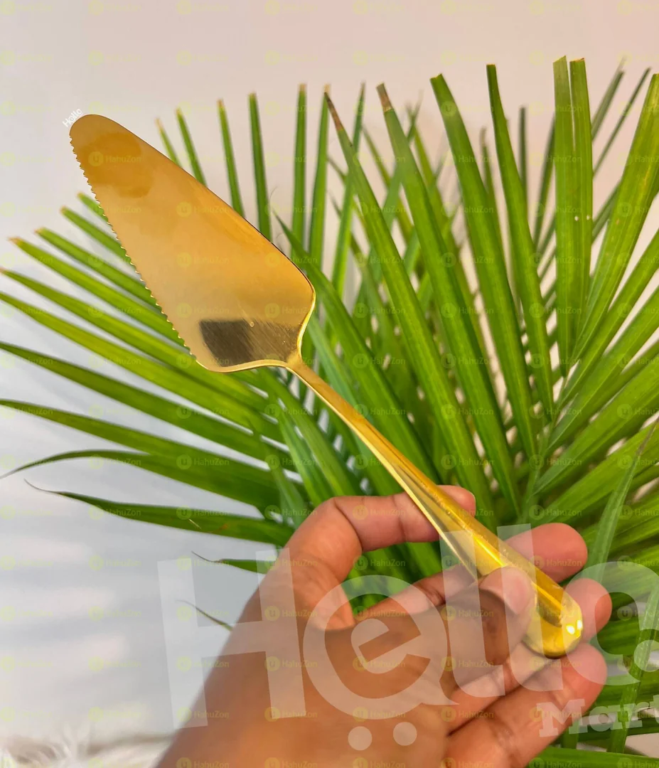 ጎልደን የኬክ ማንሻ