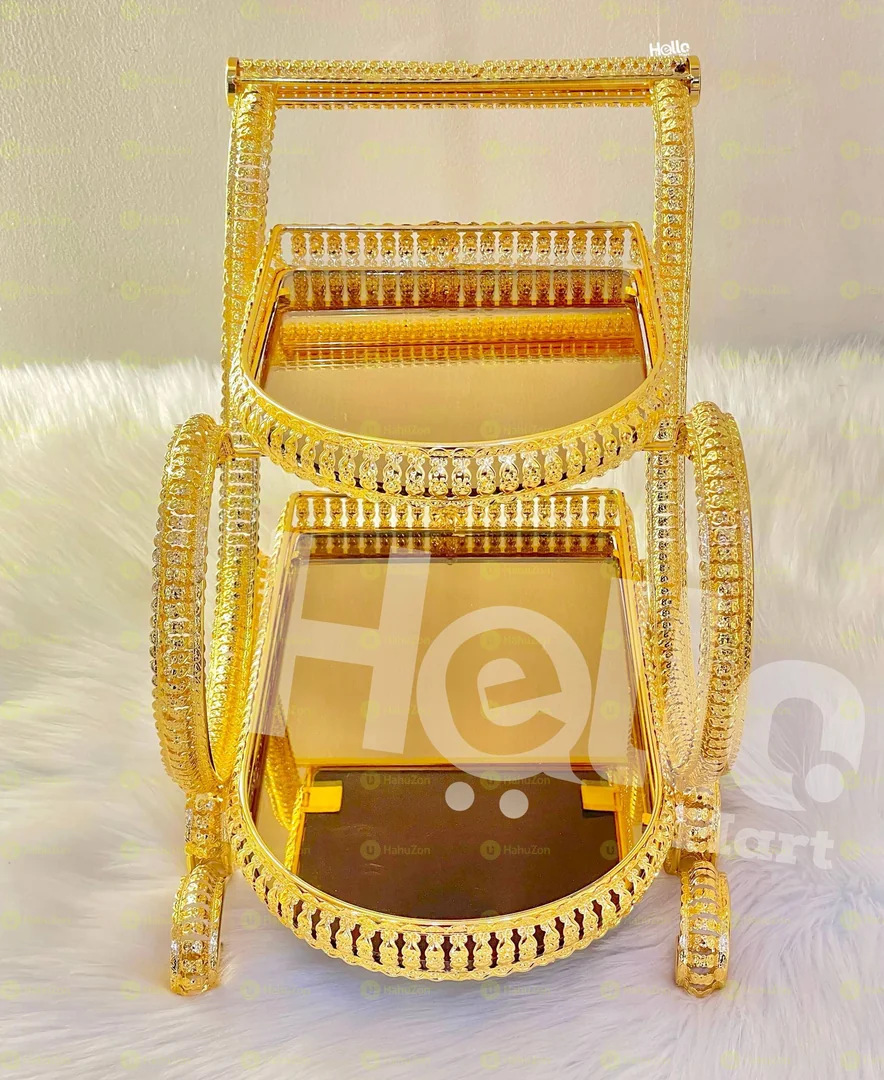 የተለያዩ መጠጦች እና ምግቦች ማቅረቢያ ጋሪ