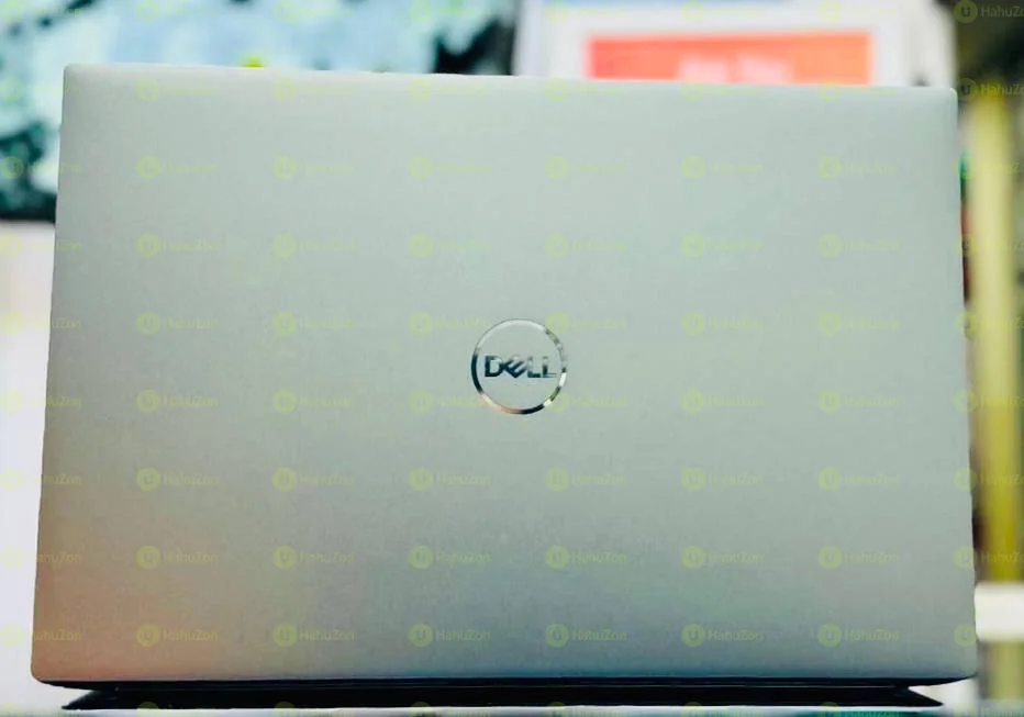 Dell Precision Model 5550 Precision Laptop