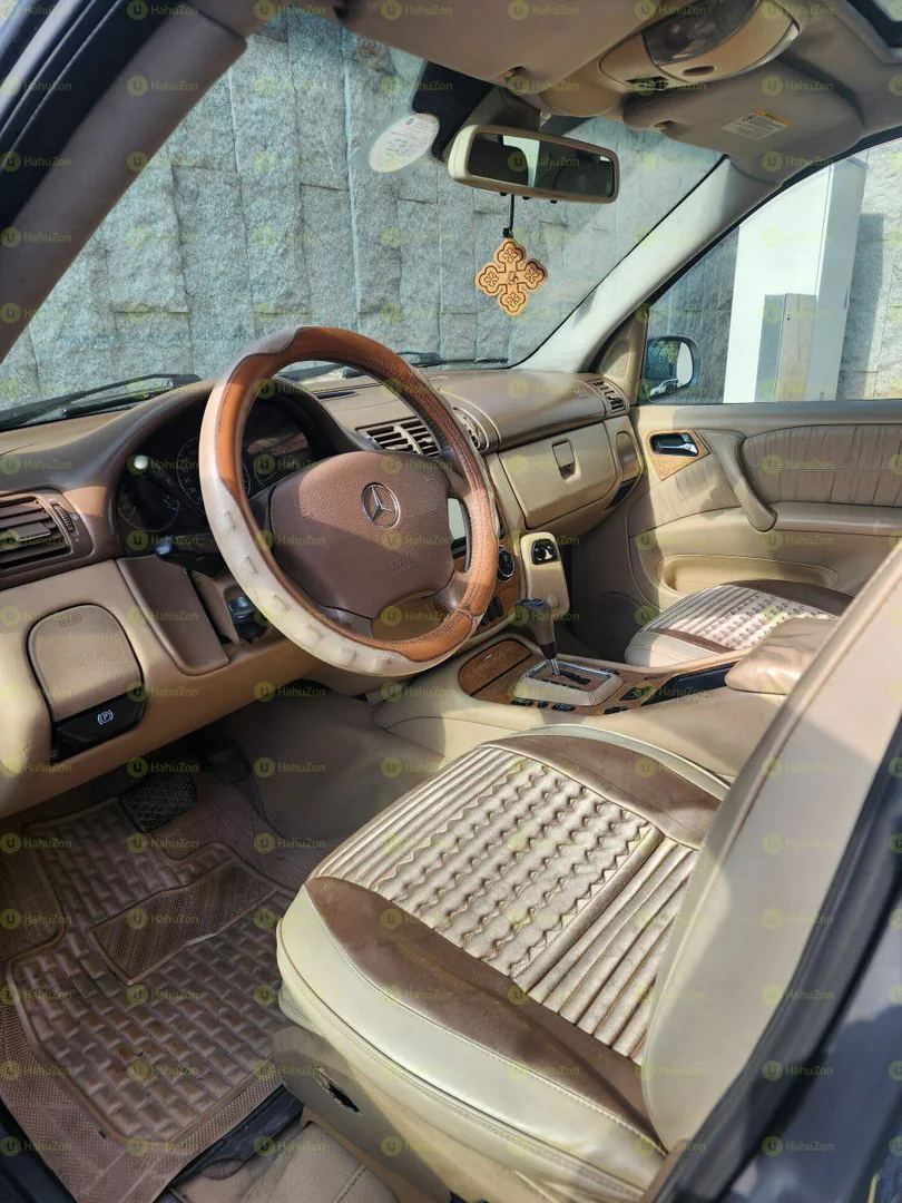 2005 Model-Mercedes Benz ML 350