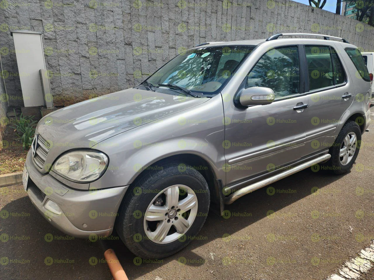 2005 Model-Mercedes Benz ML 350