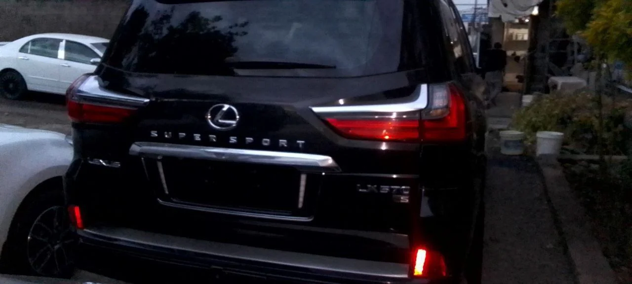 2023 Model-Lexus LX570 S