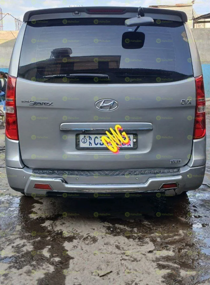 2014 Model-Hyundai Grand Starex