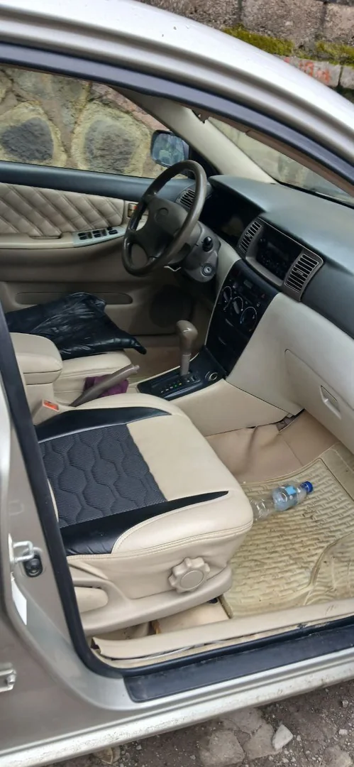 2003 Model-Toyota Corolla