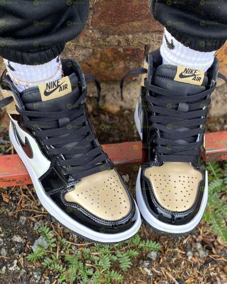 Air Jordan 1 Women's Shoes