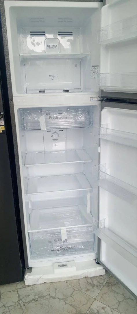 Hisense 251 L Refgrator