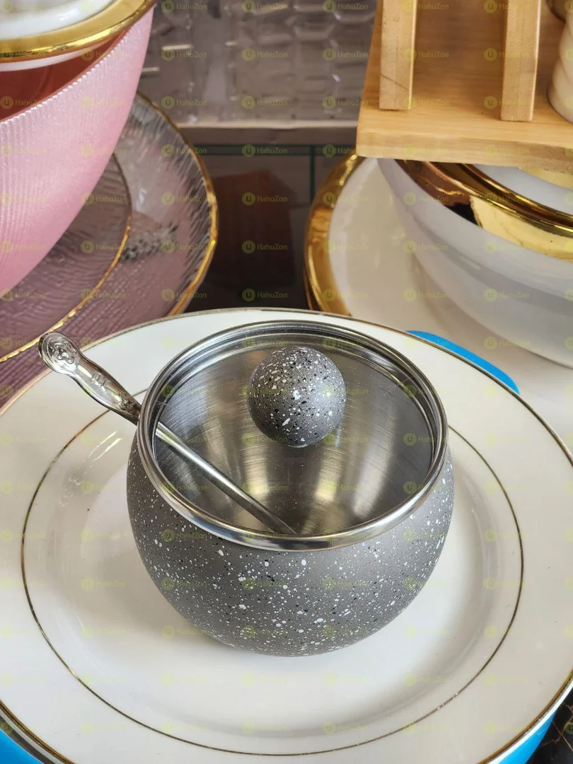 ሸክላ የስኳር እቃ