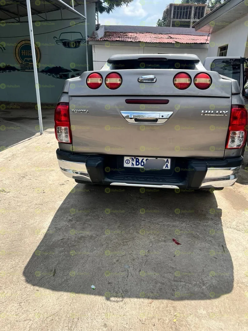 2020 Model-Toyota Hilux Revo Xtra Cab