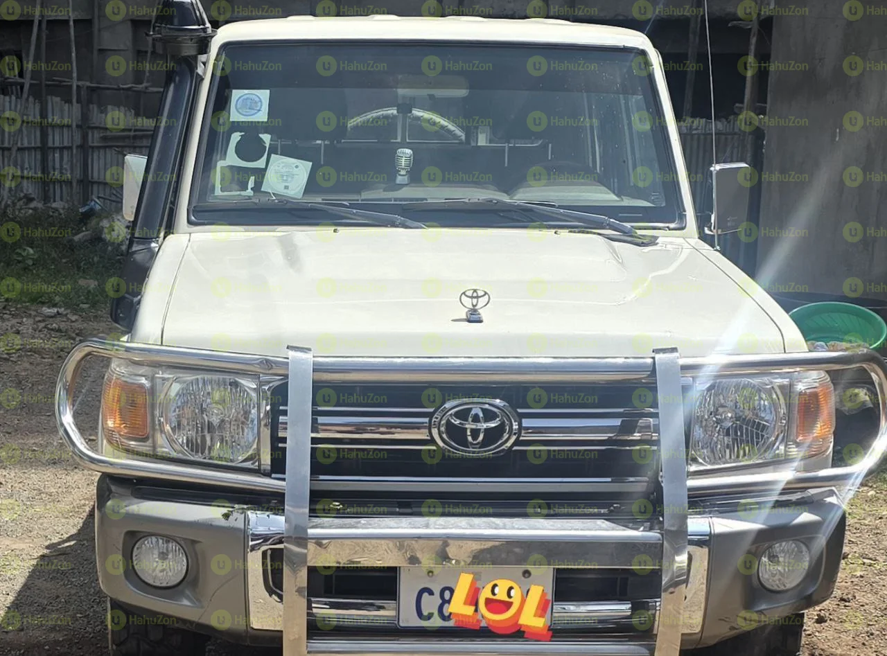 2015 Model-Toyota Landcruser  Longbase