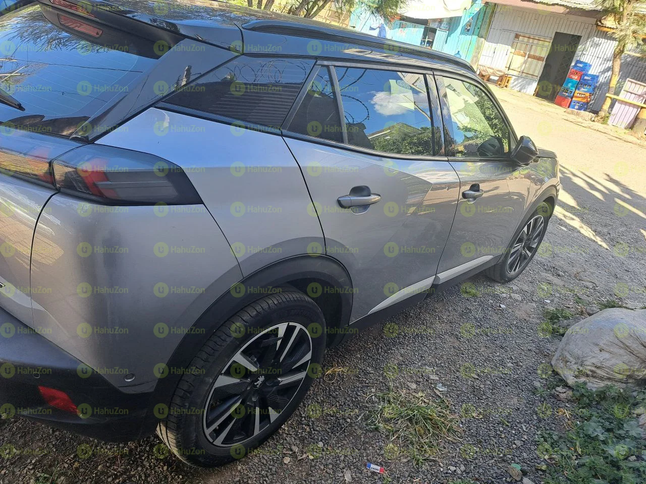 2022 Model-Peugeot 2008