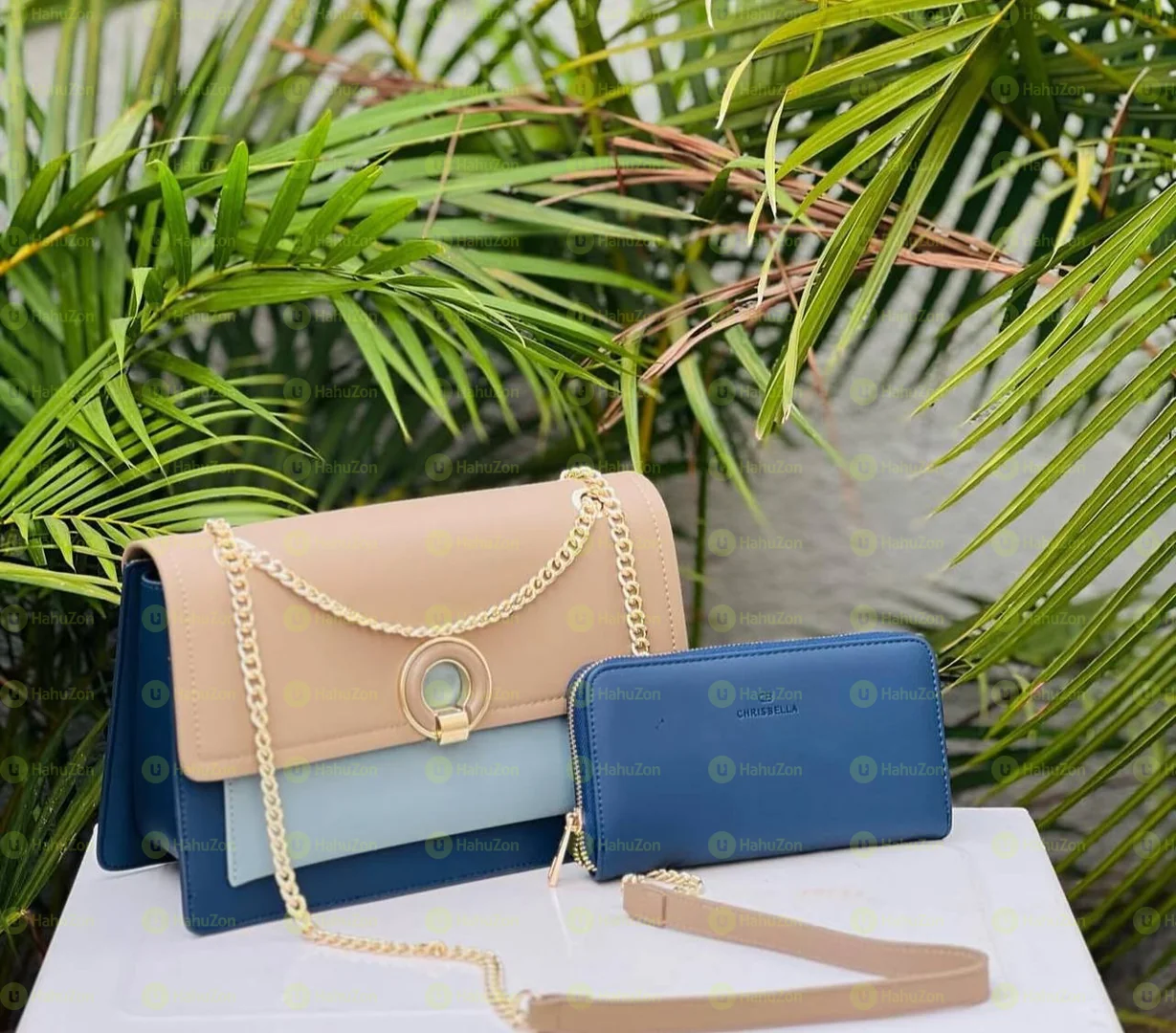 Beautiful Crisbella Bag with Wallet