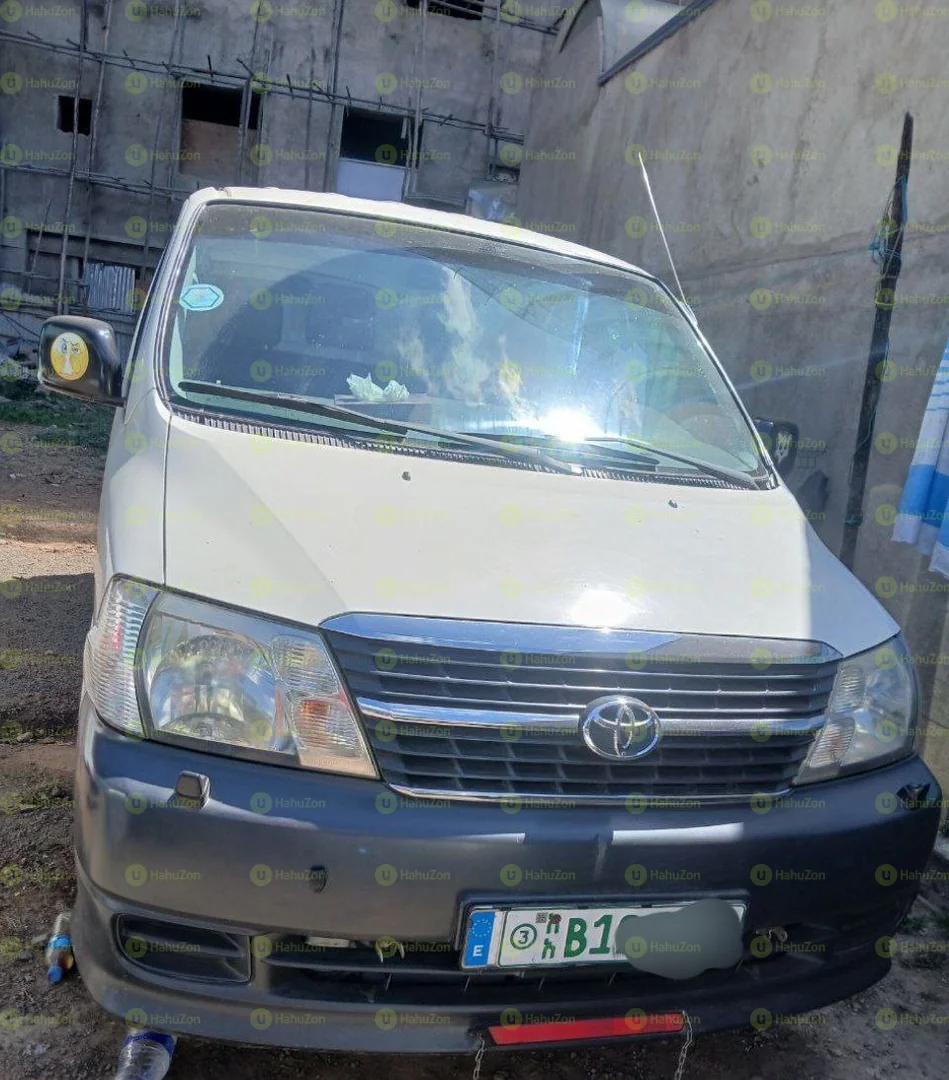 2011 Model-Toyota Hiace