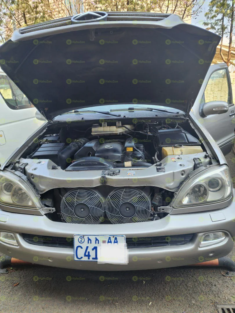 2005 Model-Mercedes -Benz ML 350