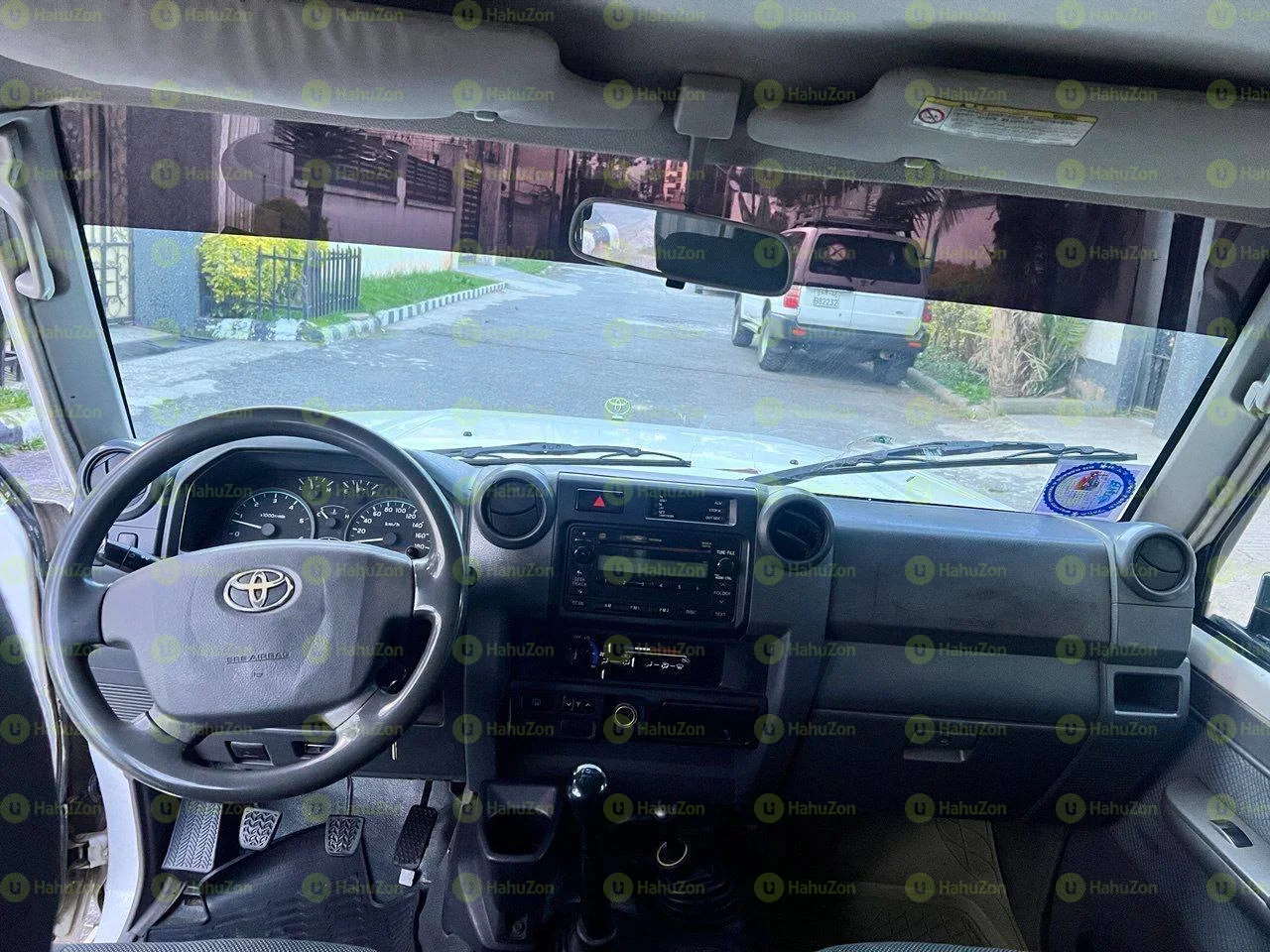 2014 Model-Toyota Land Cruiser(LX)