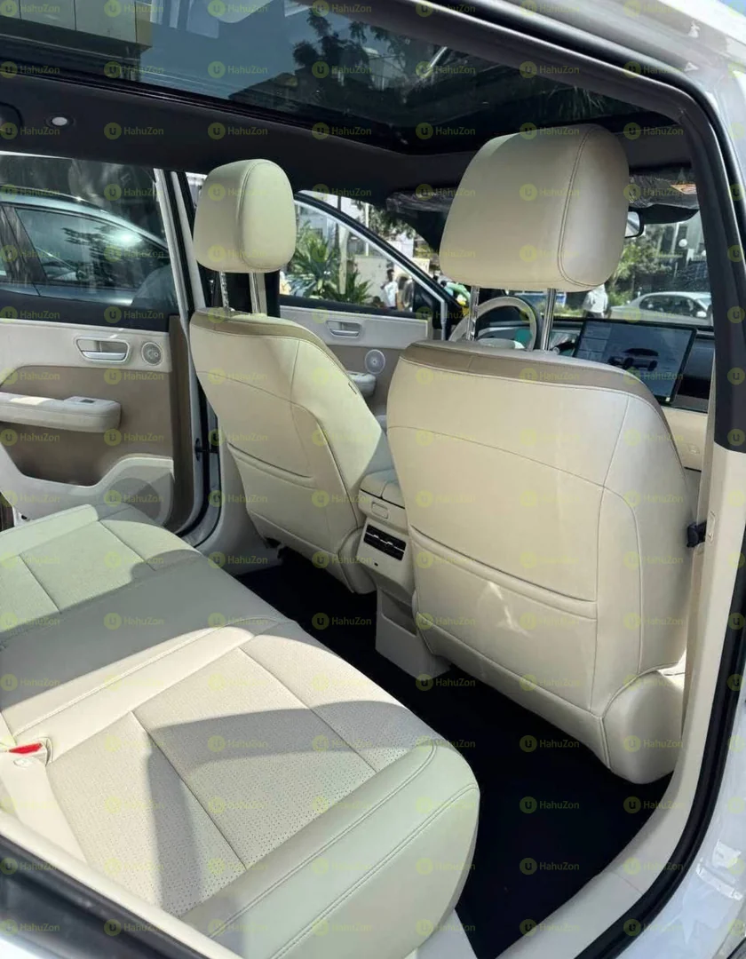 2025 Model-Toyota BZ3X Long Range