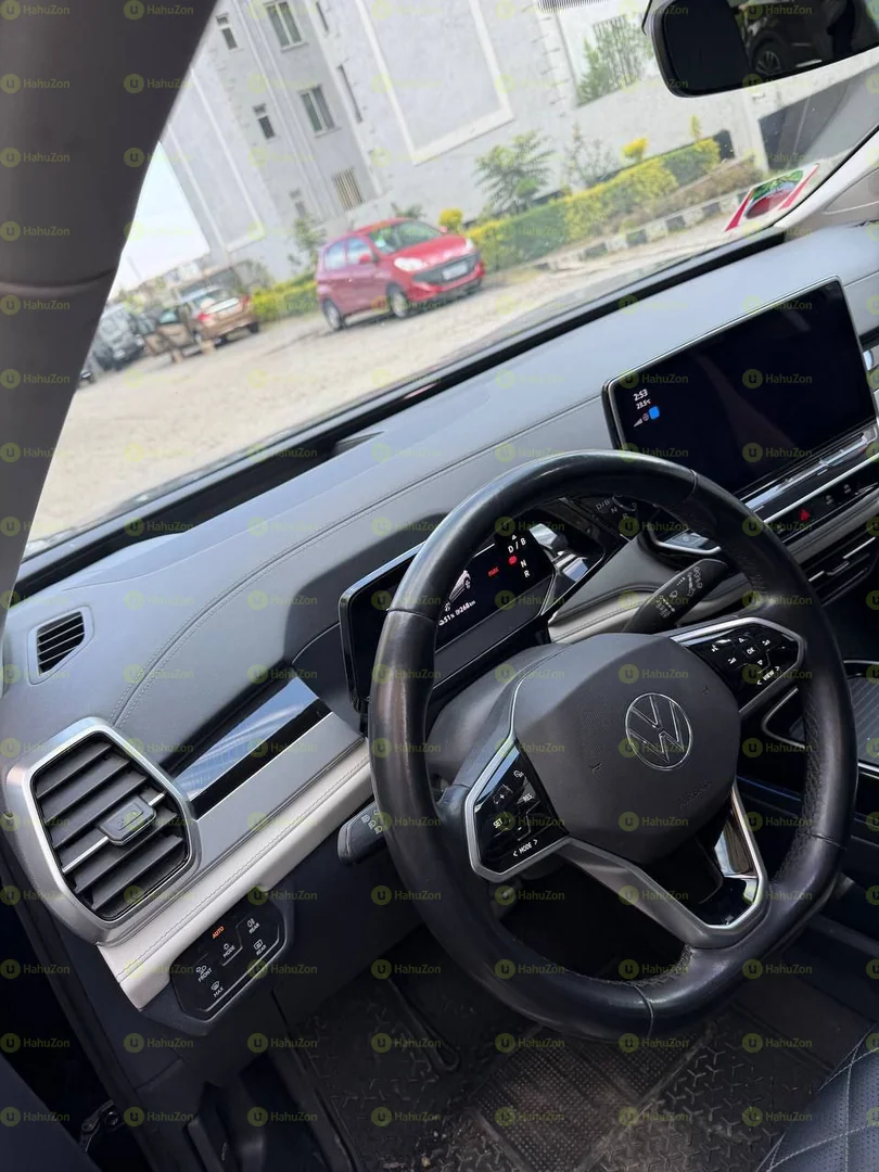 2022 Model-Volkswagen ID6 Pro