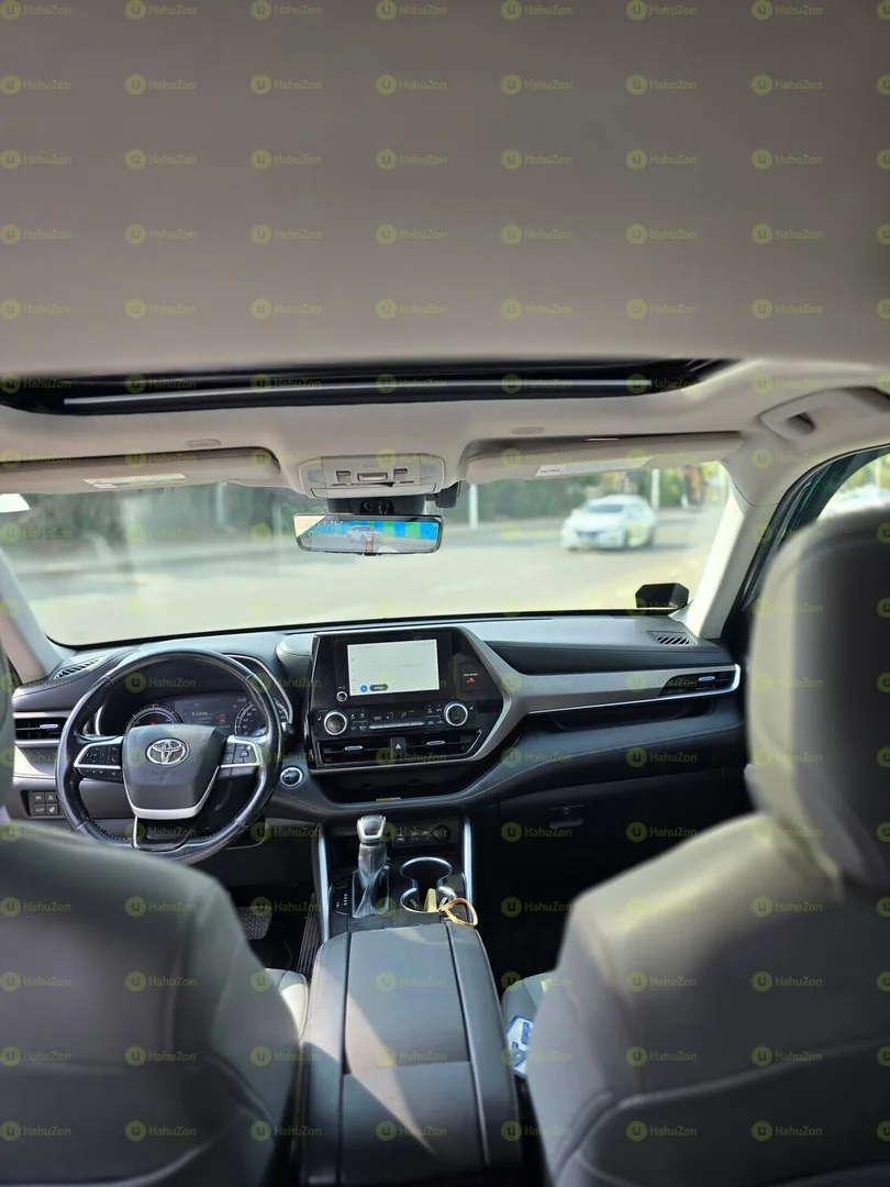 2023 Model-Toyota Highlander