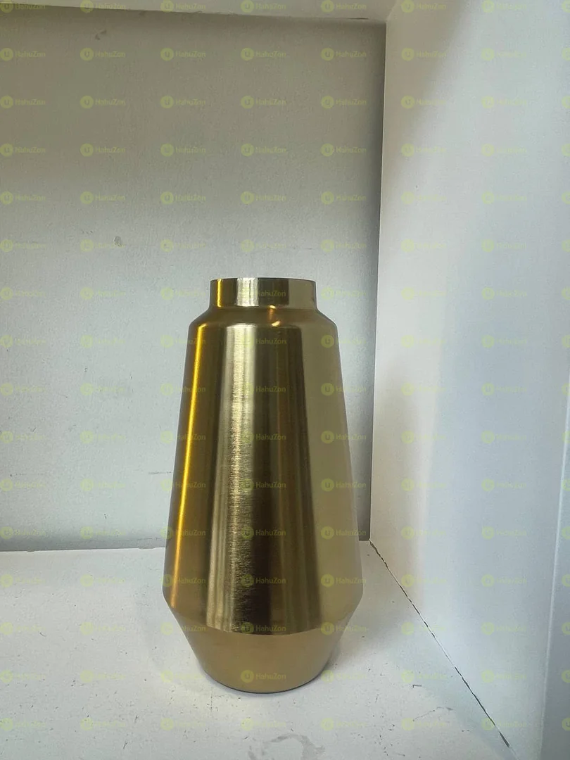 Golden Metal Unbroken Style Orchid Vase