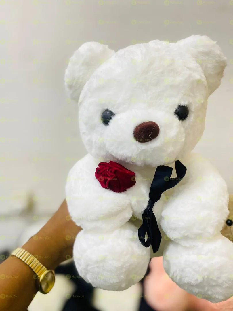 ባለ አበባ መካከለኛ ፈር አሻንጉሊት