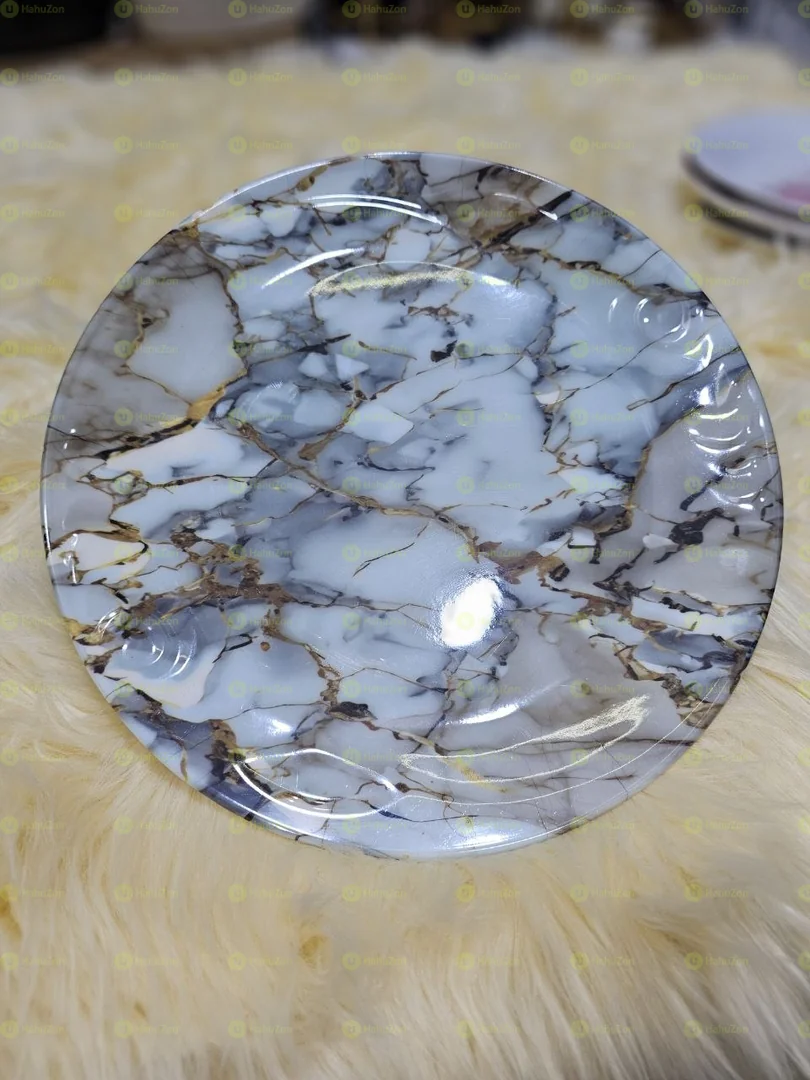 ለየት ያለ የመመገቢያ ስሀን