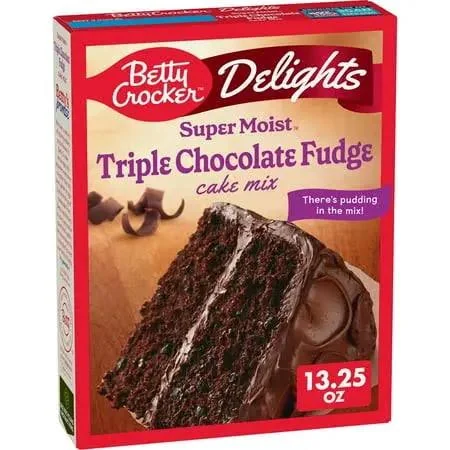 Betty Crocker Favorites Super Moist  Cake Mix