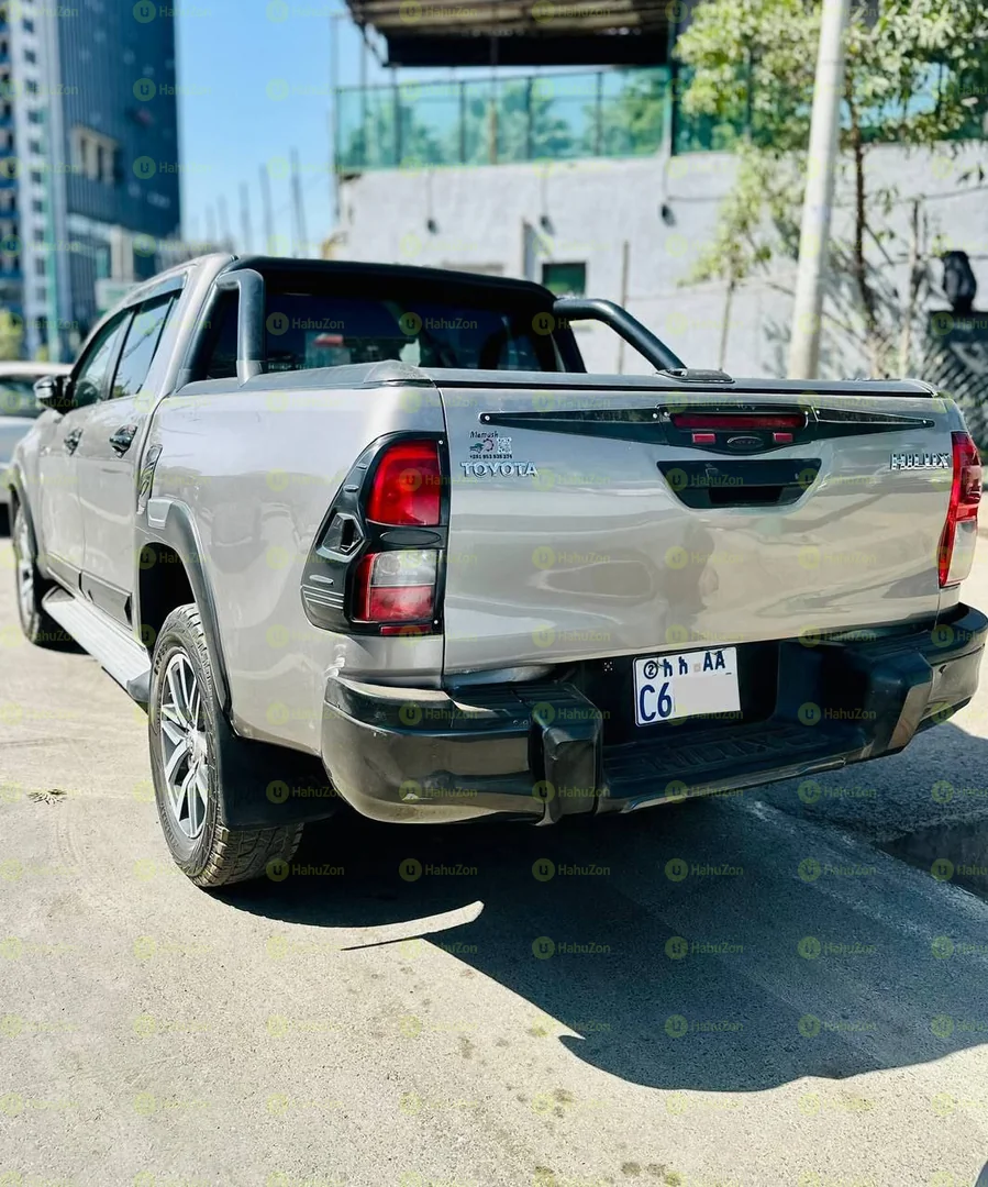 2019 Model-Toyota Hilux Revo