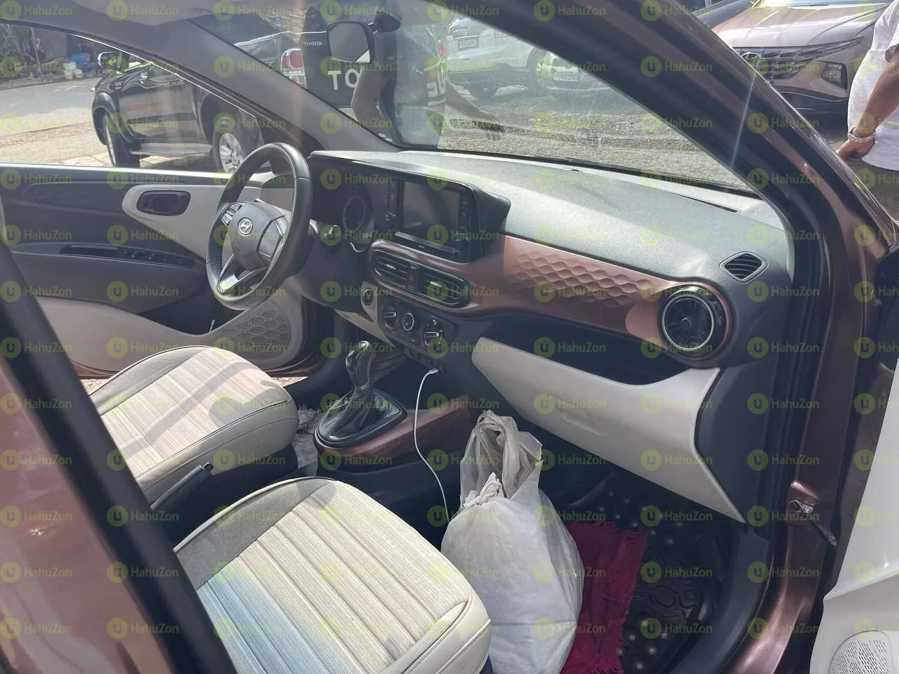 2022 Model-Hyundai Grand i10