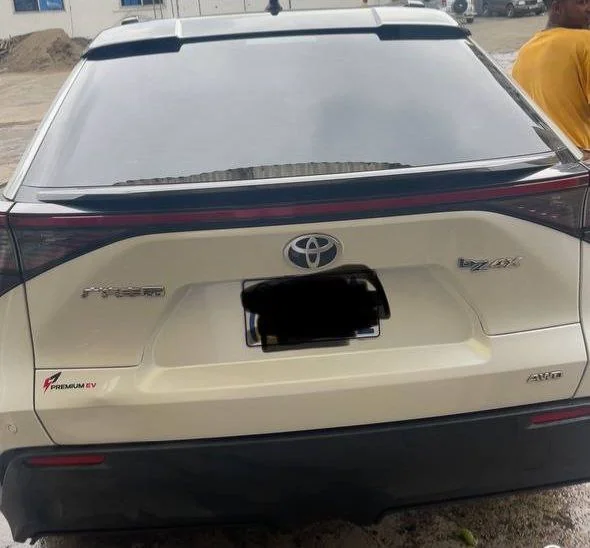 2023 Model-Toyota BZ4X 4WD