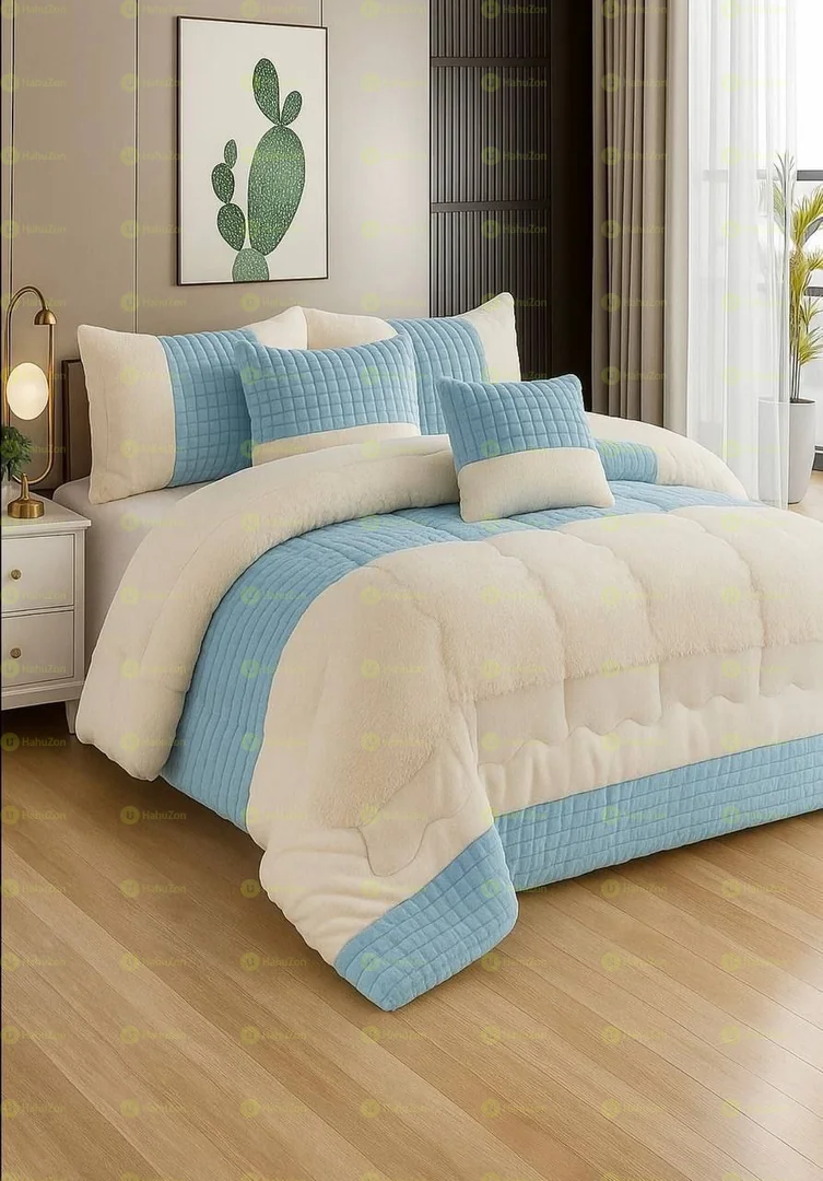 Seven Pcs Comforter Set