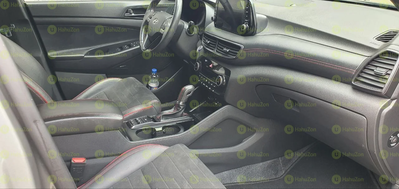 2020 Model-Hyundai Tucson