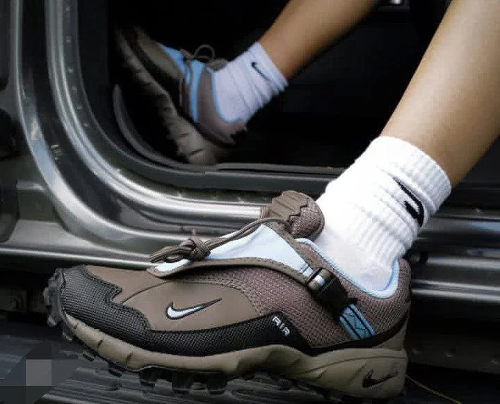 Nike Air ACG PHASSAD Cave Stone Aluminum Men's Shoes