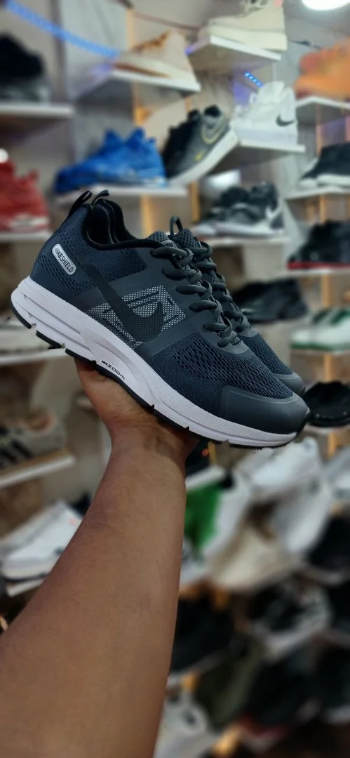 Nike Shield Men's Shoes